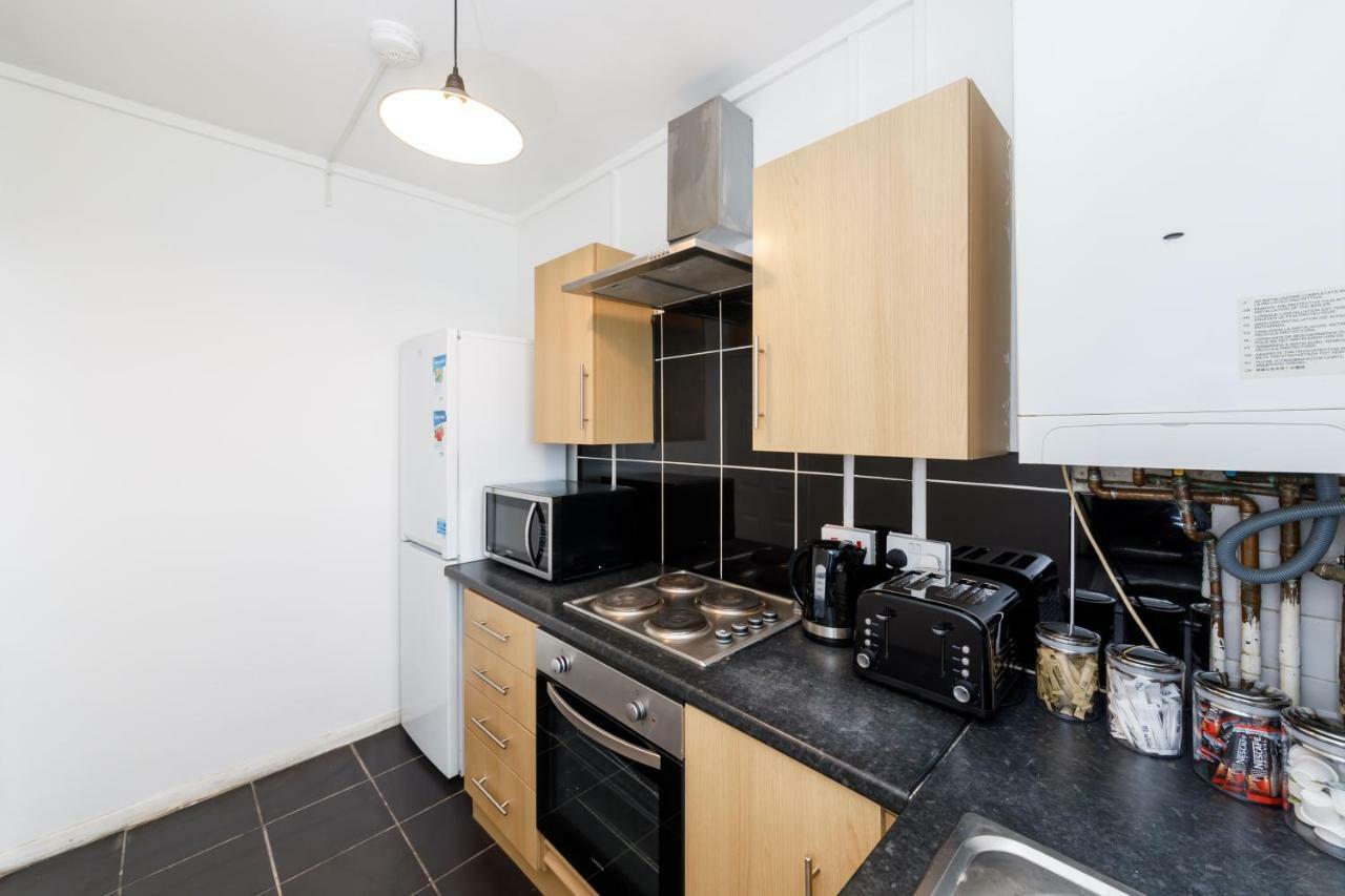 Godley Vc House * London